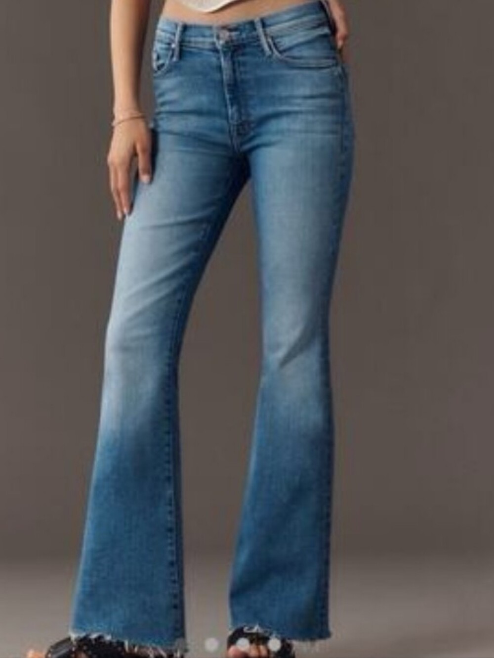 MOTHER Weekender Fray A Groovy Kind Of Love Jeans